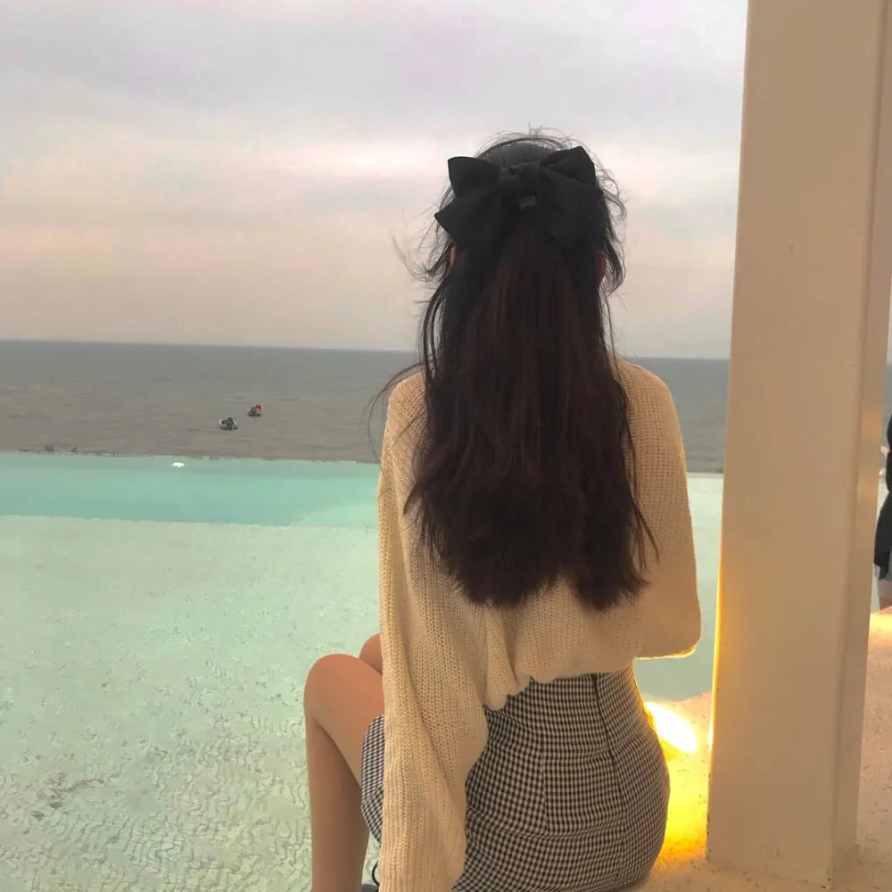 东云色的周末